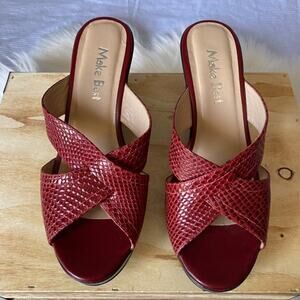 New Red wedge sandals size 7.5